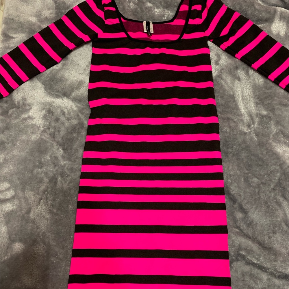 Body con stripe dress